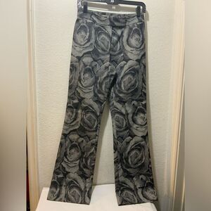 The Wrights Women’s Dress Pants black white floral • Size 4